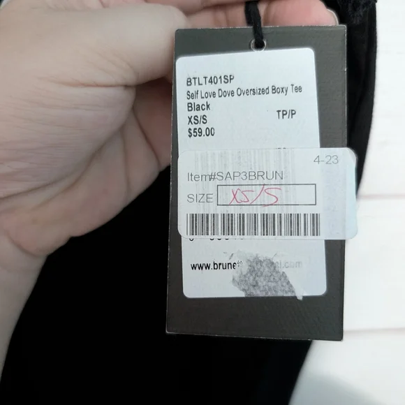 Nwt Brunette The Label BTL Self Love 💕 Dove 🕊️ Graphic  T-Shirt Size XS/S - Picture 6 of 10